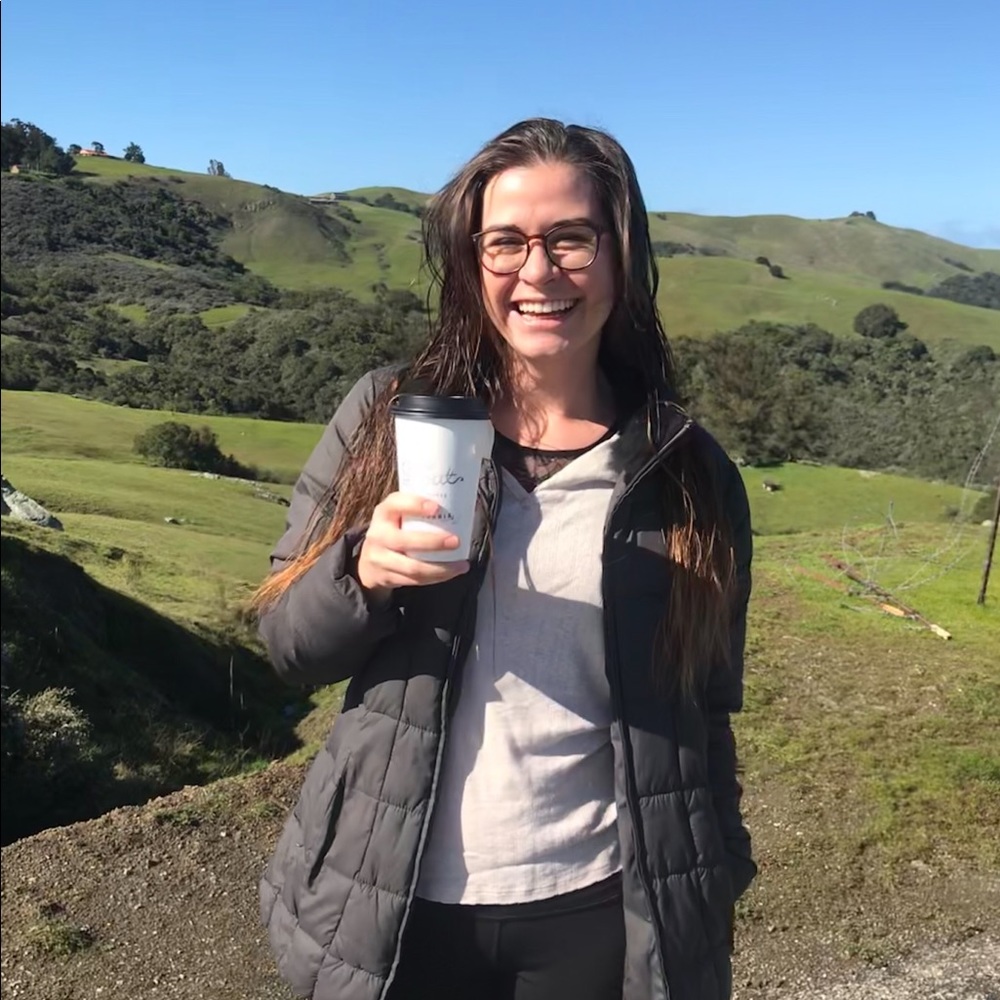 Meet your Posher, Mikayla